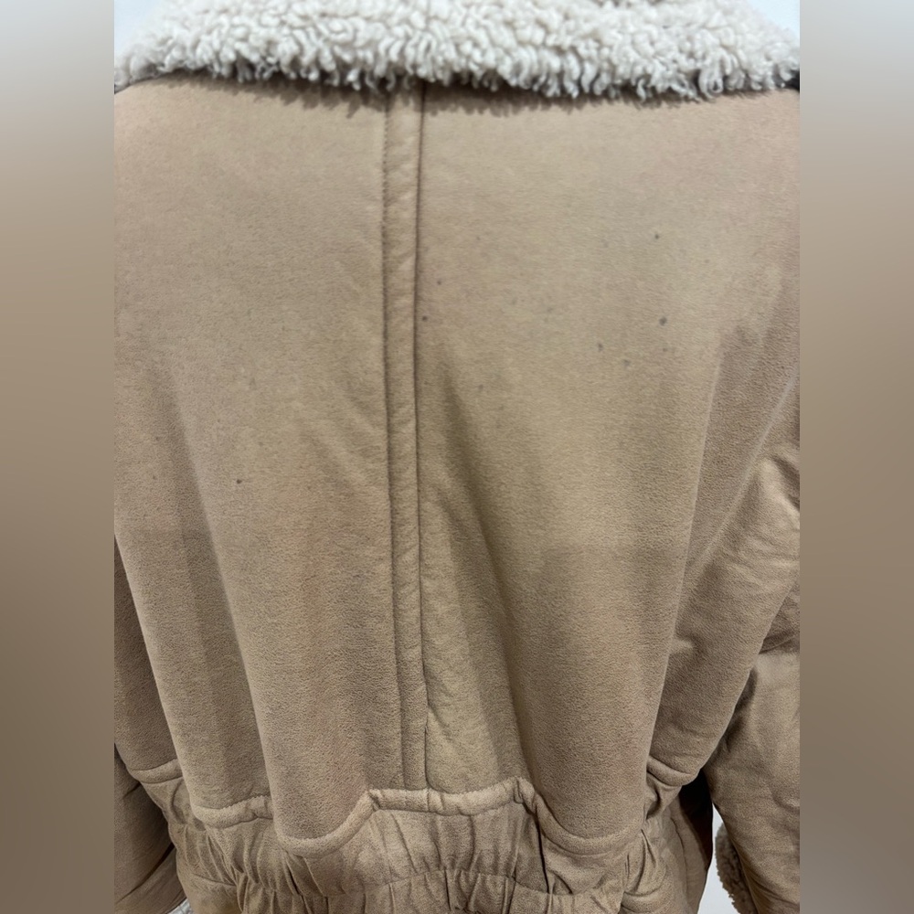 Great Jones Lined Sherpa Coat, Size: L - Picture 11 of 12